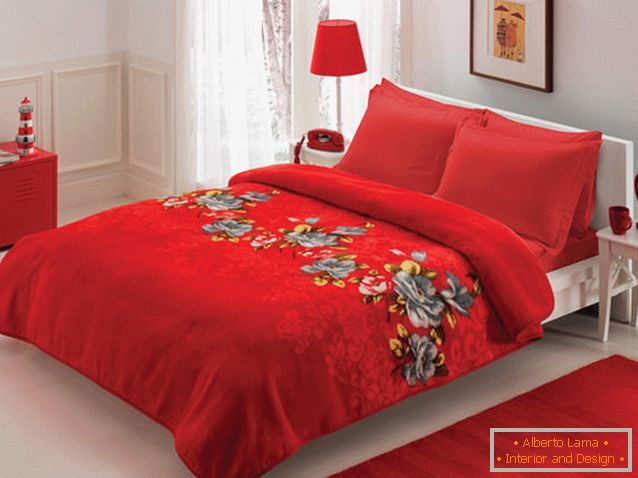 Романтична спаваћа соба у црвеним бојама