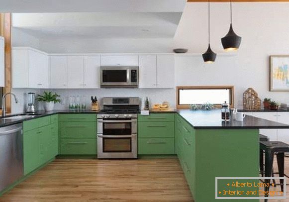 Кухиња у бијелој и зеленој боји - фотографија са тамним врхом