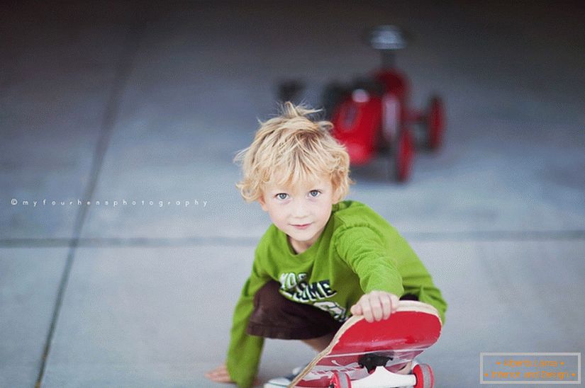 Дјечак на скејтборду