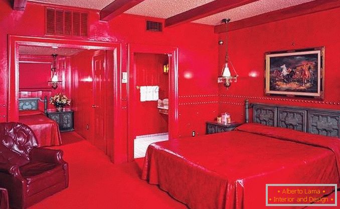 црвени дизајн спаваће собе, фотографија 28