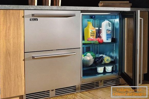 дизајн мале кухиње са фрижидером, фото 36