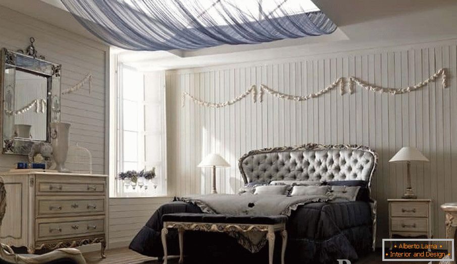 Бела са тамном изгледа у дизајну спаваће собе у класичном стилу