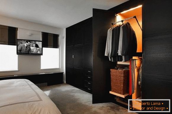 Мала гардероба у спаваћој соби - избор од 25 фотографија