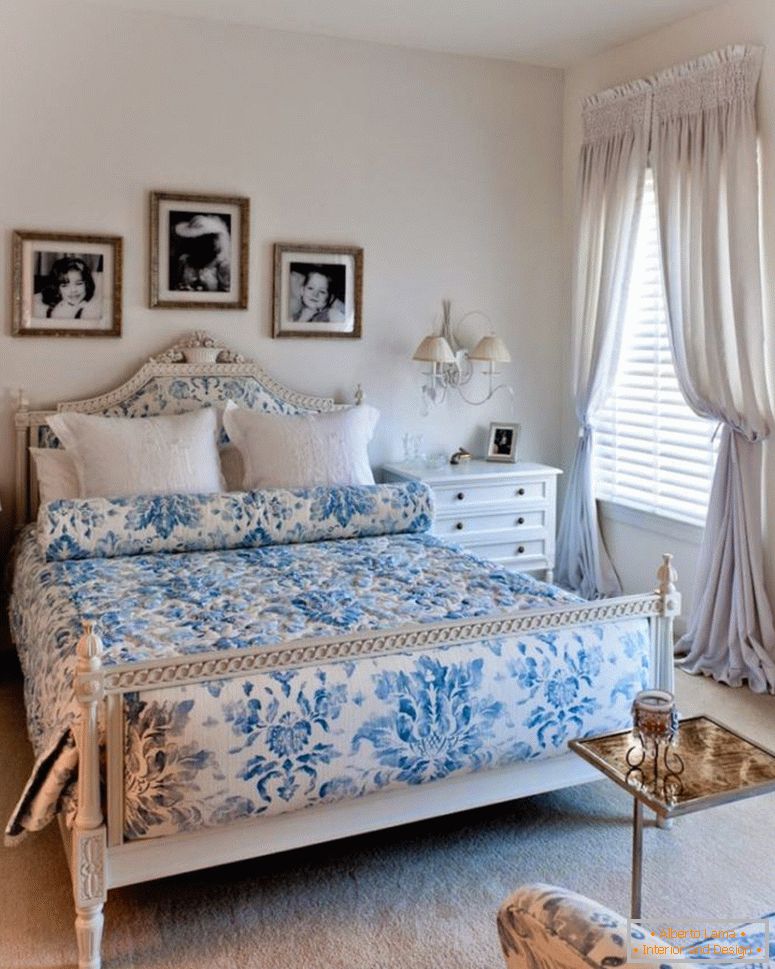 плава-боја-у-унутрашњости-класична-спаваћа соба-95