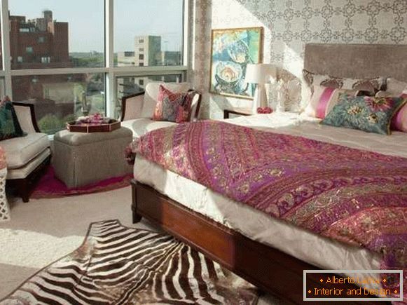 Индијски стил у унутрашњости спаваће собе - избор фотографија