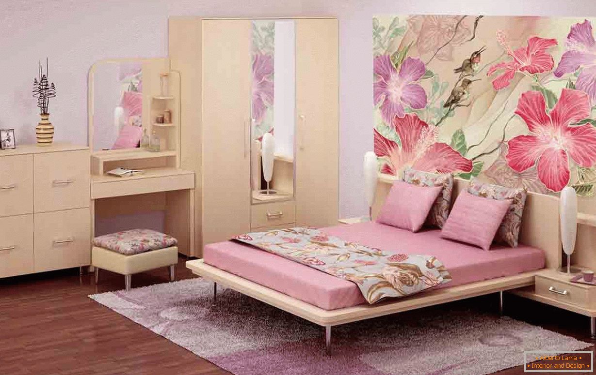 Спаваћа соба у розе боје