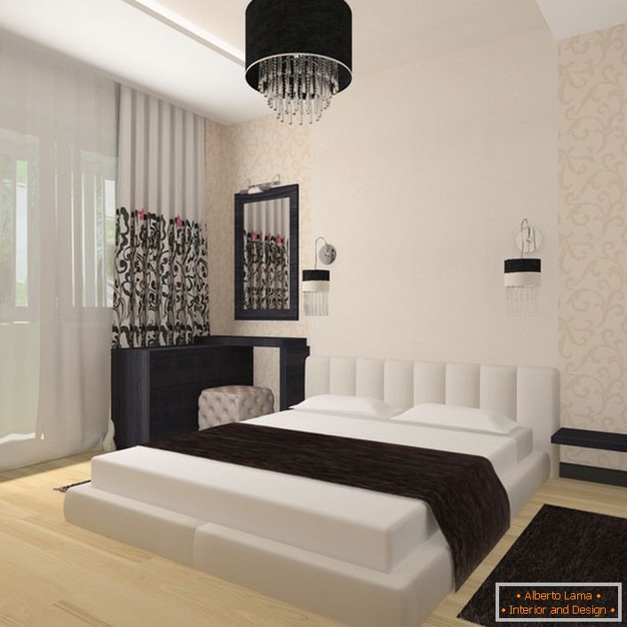 Одличан пример чињенице да дизајн спаваће собе у стилу Арт Ноувеау не би требало да буде оптерећен и преоптерећен малим стварима. Пространа соба са минималним бројем декоративних елемената изгледа вредно у потпуности.