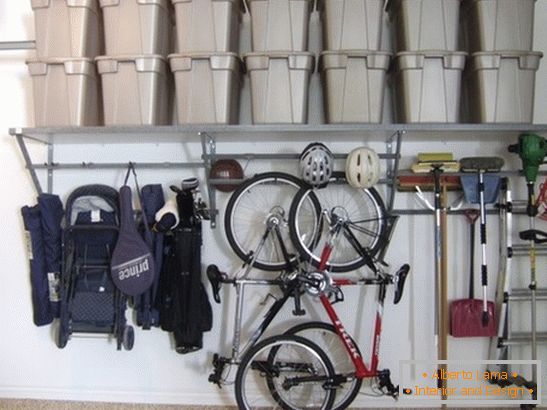 Наручите у гаражи - Правильно организованные инструменты для ремонта и Метод хранения велосипедов и других предметов