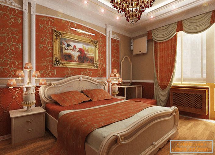 Спаваћа соба у Емпире стилу за младу даму. Светла боја корале у комбинацији са златним обрасцем чини дизајн заиста ексклузивним и елегантним.