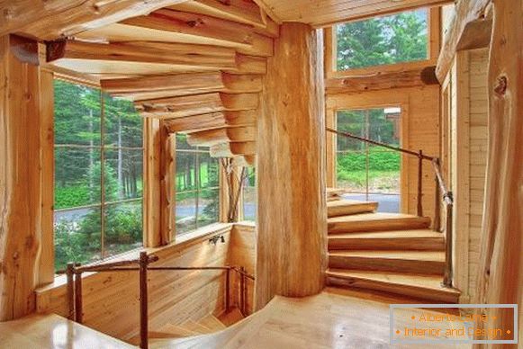 Израда дрвеног степеништа у дрвеној кући