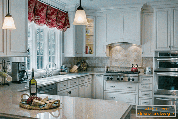 мала кухиња у стилу Провенце фотографије интерьер