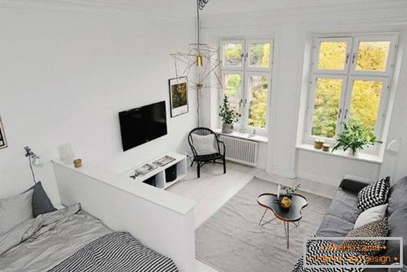 Једнособан стан у скандинавском стилу - дневни боравак и спаваћа соба