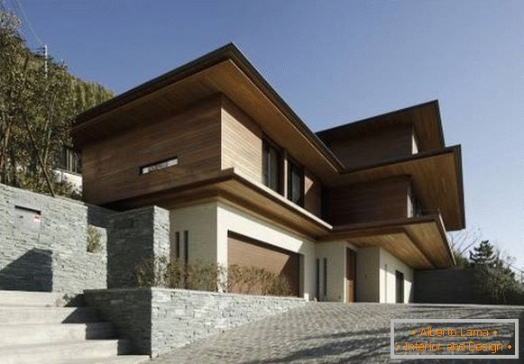 Прекрасан модеран дизајн троспратне куће
