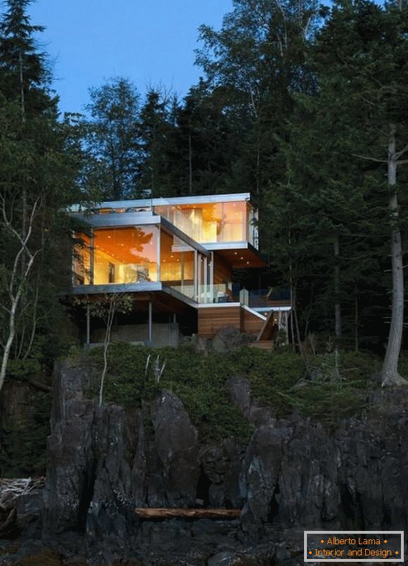Кућа у шуми