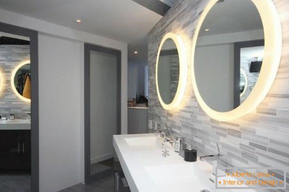 Округло огледало за купатило са светлом
