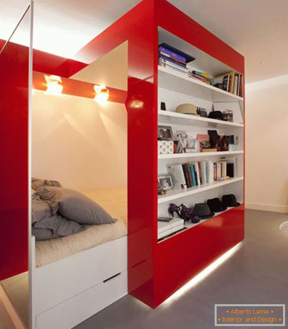 Дизајнирајте апартмане у бијелој, црвеној и сивој боји