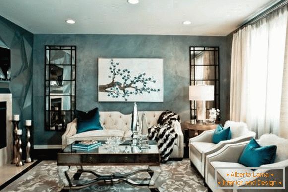 Цхиц дизајн дневна соба са бијелим намештајем - фото са плавим бојама
