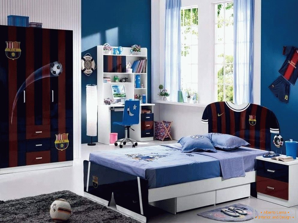 Дизајн спаваће собе у спортском стилу за дечака