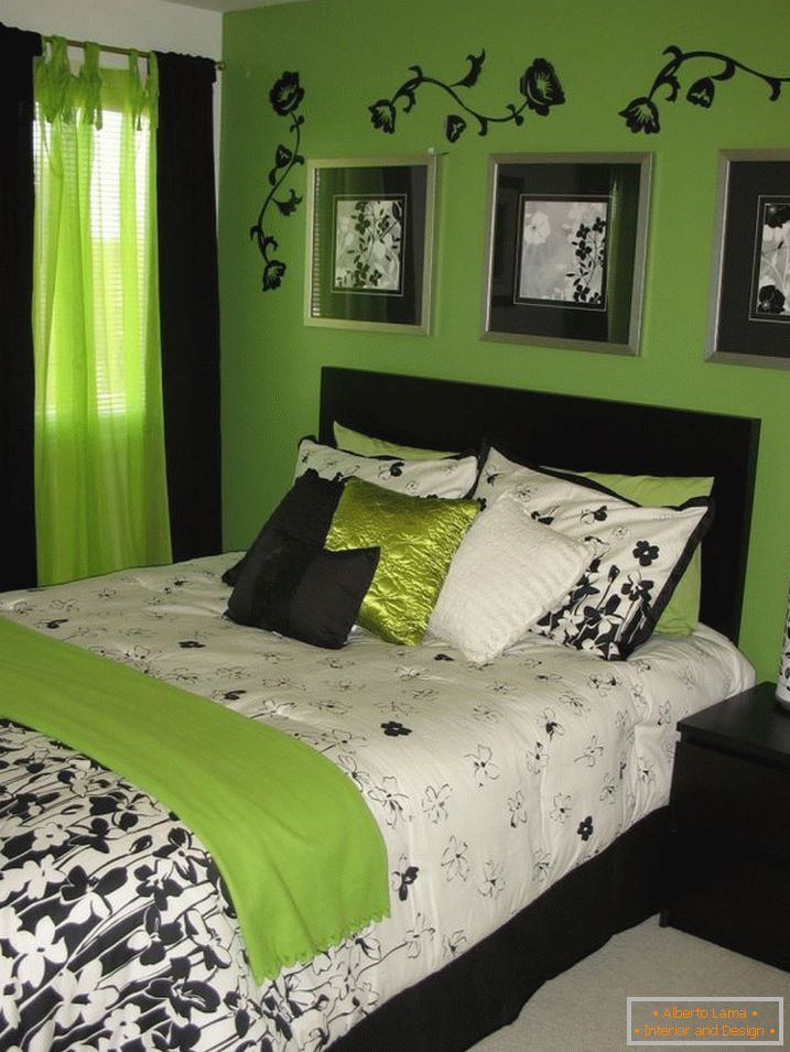 Комбинација зелене и црне у унутрашњости спаваће собе