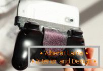 гамеклип: универсальный крепеж для телефона на PS3 контроллер