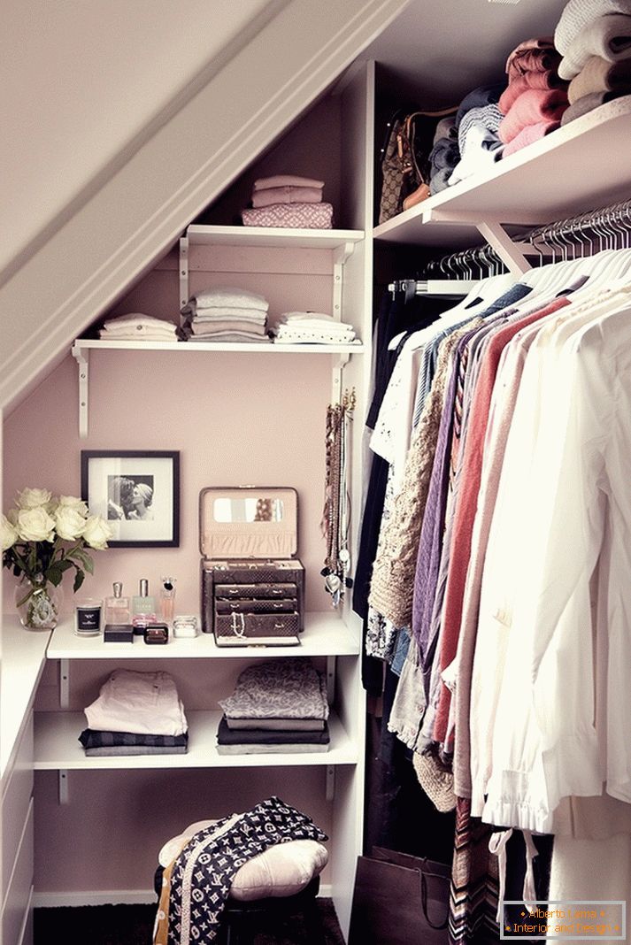 Гардероба 2 м² м. - фотографија занимљивих опција дизајна за