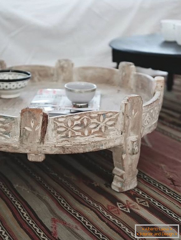 табела у мароканском стилу