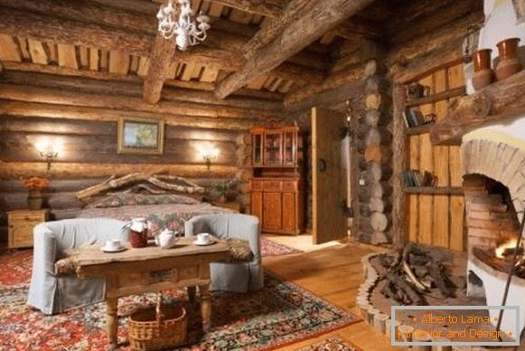 Унутрашњост дрвене куће из логова унутар - фотографије у руском стилу