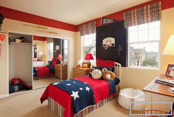 унутрашњост дечије спаваће собе для мальчика в американском стиле