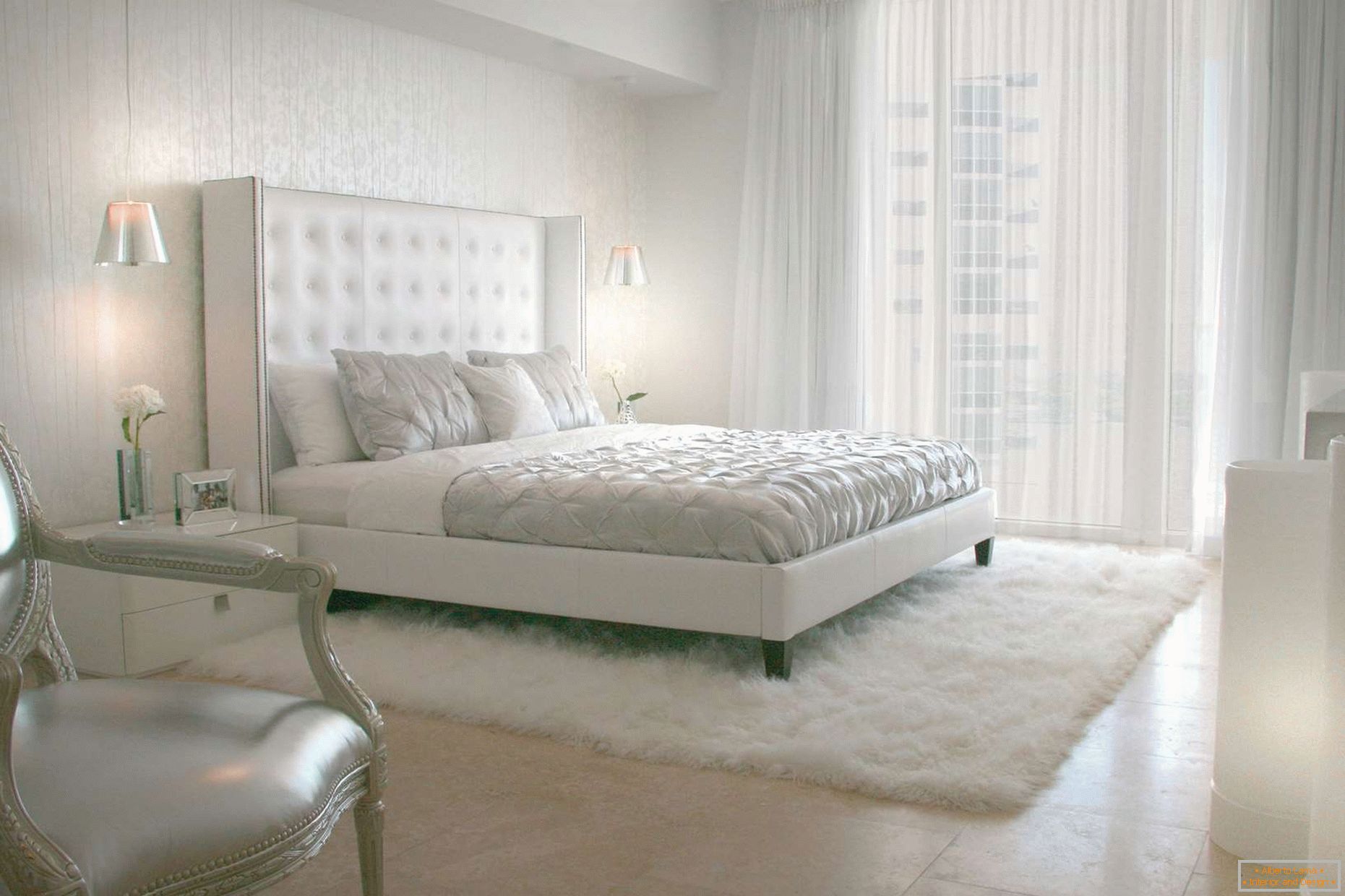 Бела боја у дизајну спаваће собе
