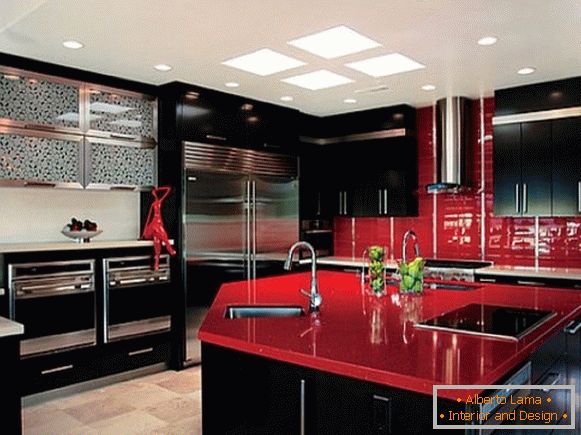 Црвена црна кухиња дизајн фото 33