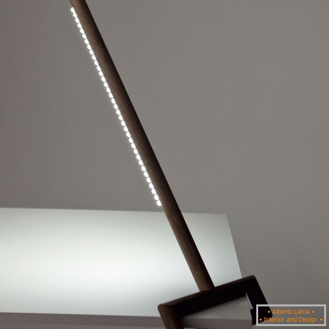 Креативна столна лампа од Иарослав Мисонзхников