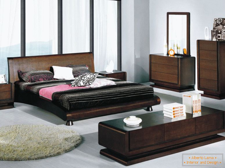једноставна и пространа спаваћа соба-декорација-са-смеђим-дрвеним-намештајним-суним-и-фиокама-савремене-у-једноставним-бојама