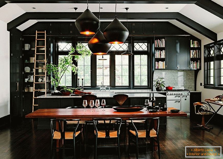 Дизајн намештаја за малу кухињу у тамној боји