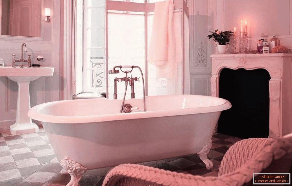 Луксузно купатило у розе нијансама