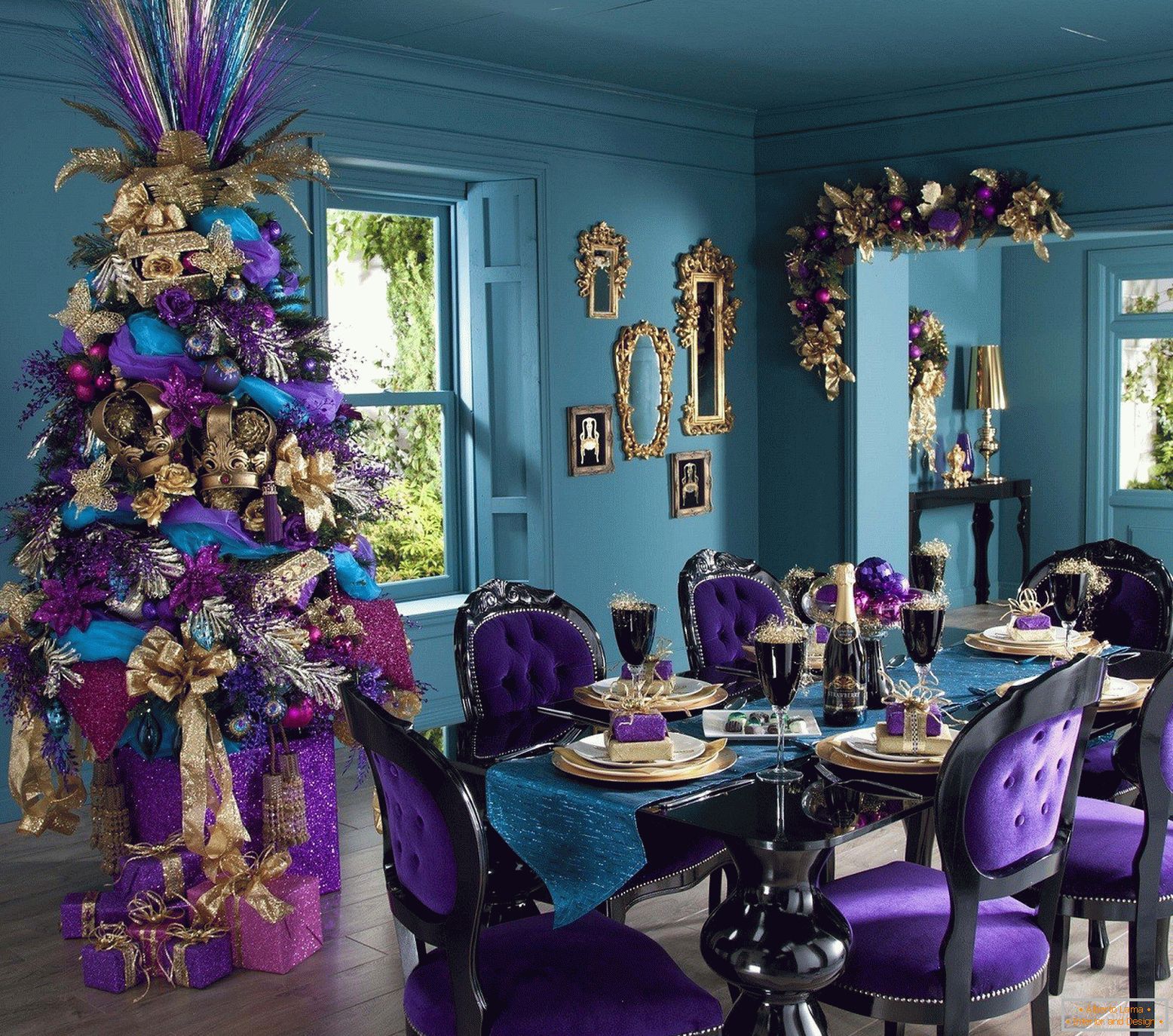 Новогодишња соба у љубичастој боји
