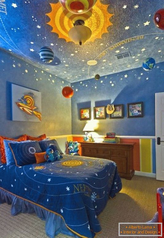 Фантастична свемирска дечја соба