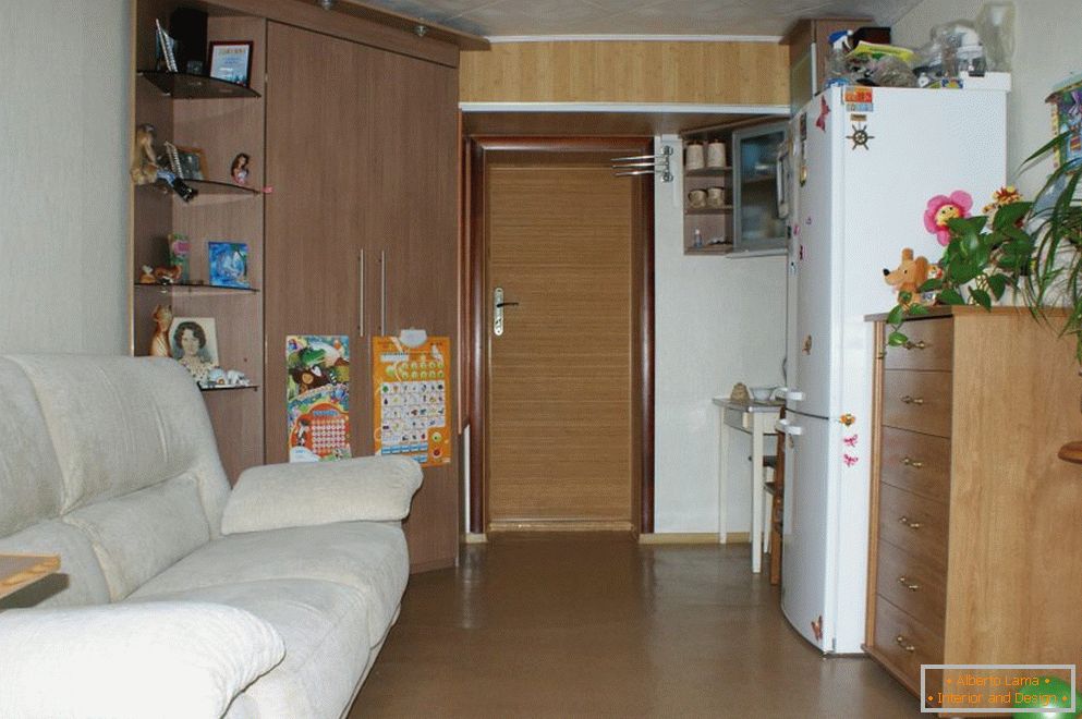 Унутрашњост собе је 12 квадратних метара. м в общежитии