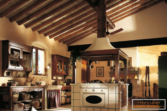 Сеоска земља у својој најболој манифестацији. Функционалност и практичност, удобност и топлина у кухињи куће.