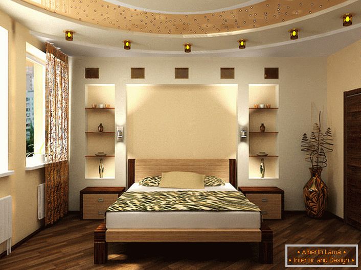 Спаваћа соба је уређена у стилу Арт Ноувеау. Унутрашња врата се уклапају у целокупни концепт стила. 