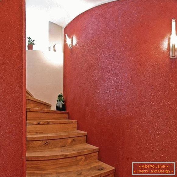 Црвена течност позадина у ходнику у унутрашњости - фотографија степеништа